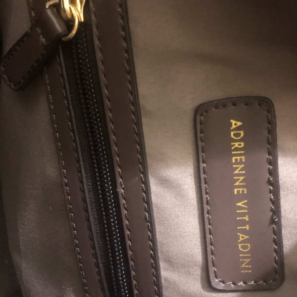 Back pack - Picture 4 of 5